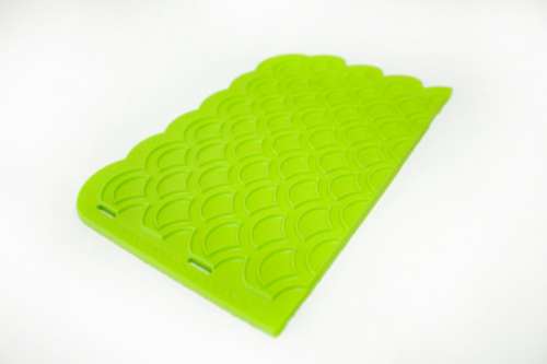 Scalloped Lattice Silicone Layon - Click Image to Close